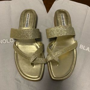 Manolo Blahnik Gold Susa Sandal SZ 37